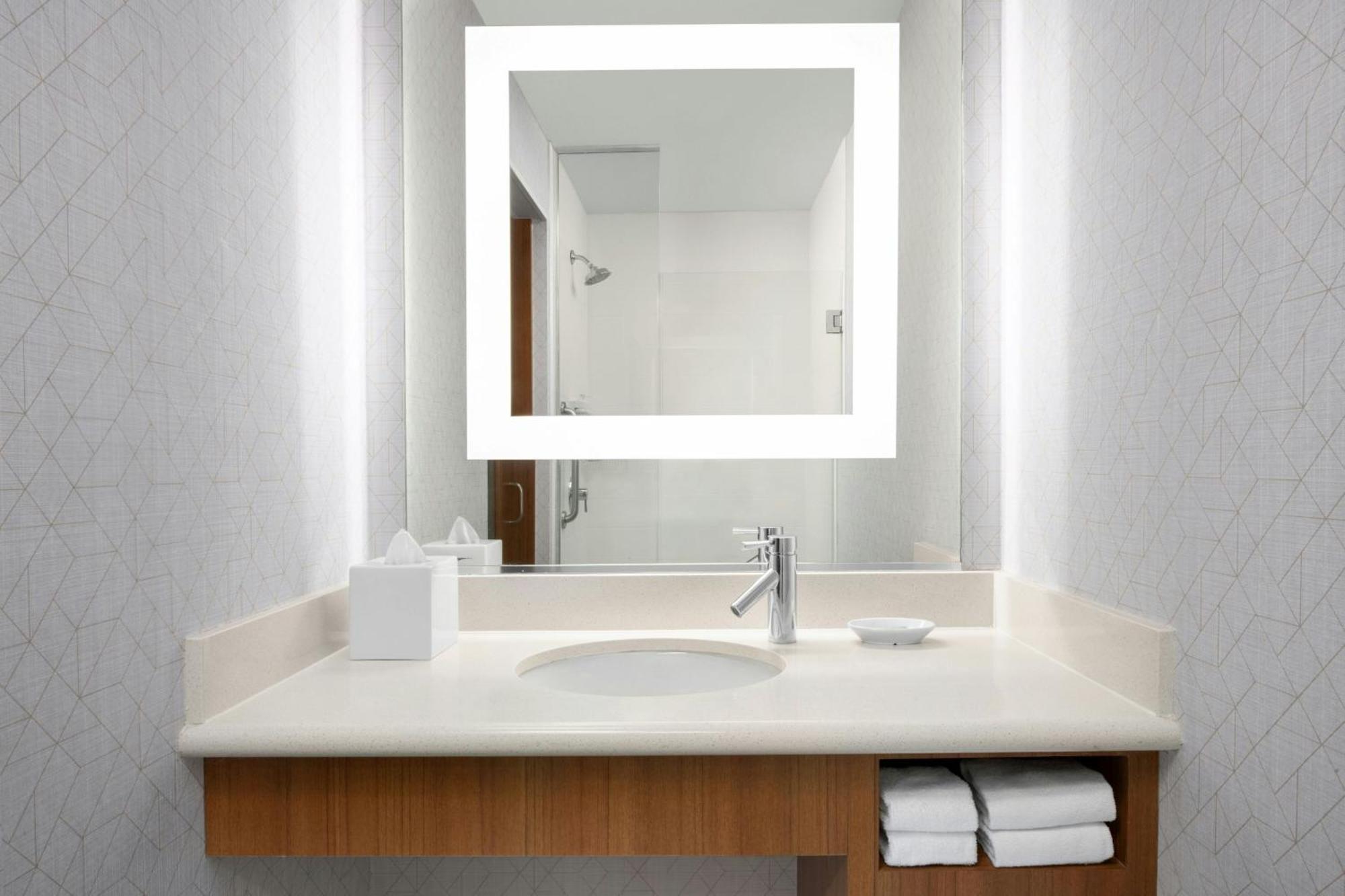 Springhill Suites Irvine John Wayne Airport / Orange County Eksteriør bilde